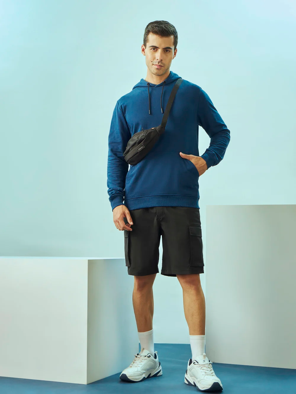 Kangaroo Pocket Basic Hooded Sweatshirt Sports For Men